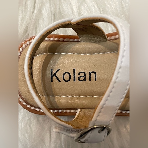 KOLAN ~ Baby/ Toddler White Ruffle Sandals Size 8 - Picture 15 of 15